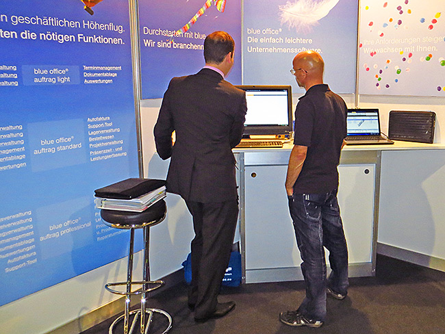 blue office Prsentation an der topsoft 2012